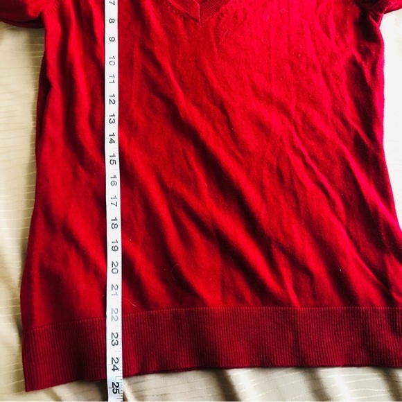 Eddie Bauer V-Neck Cashmere Blend Sweater Top - Picture 7 of 7